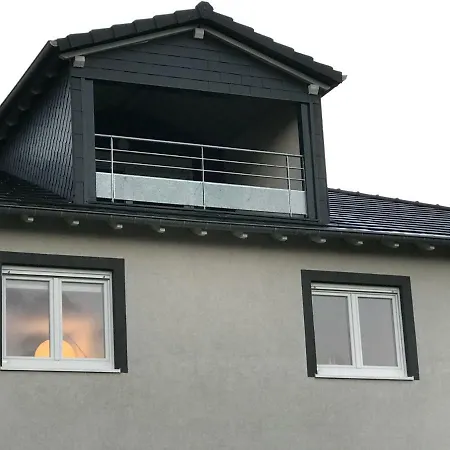 Standing A Valmont * Macheren